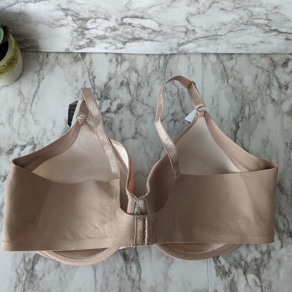 NWT Olga No Side Effects Underwire Contour Bra size 44C - Picture 2 of 5